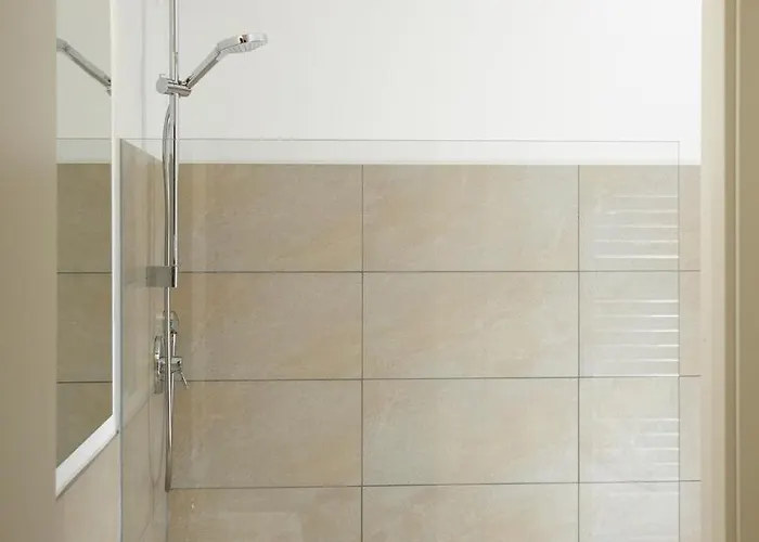 מלון Villa8 וילינגן-שוונינגן